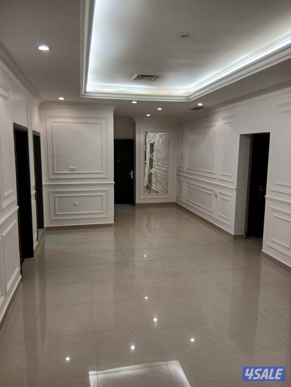 للإيجار شقة في فهد الاحمد ثلاث غرف وحده فيهم ماستر و حمامين ومطبخ3