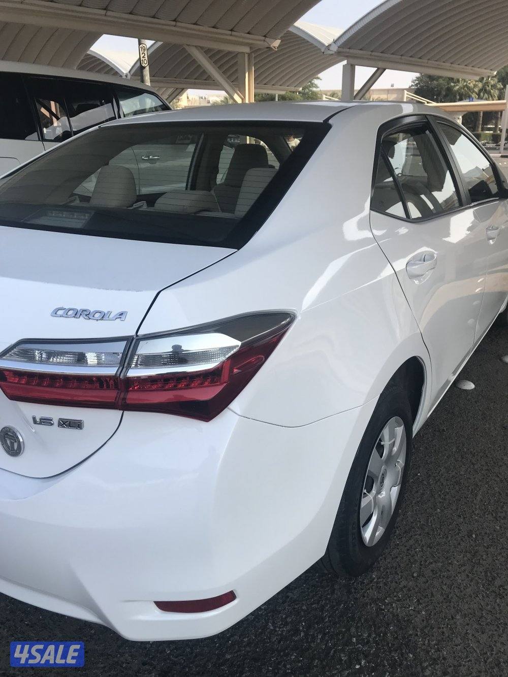 كورلا 2018  ابيض 1600 CC شرط الفحص مكينه جير شاصي 1700 نهائي0