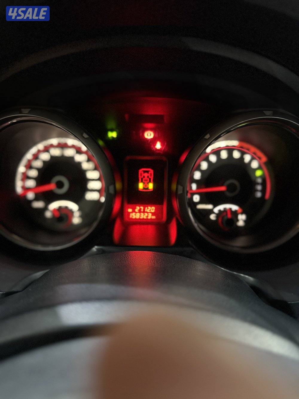 للبيع جيب باجيرو موديل 2018 صبغ الوكاله3