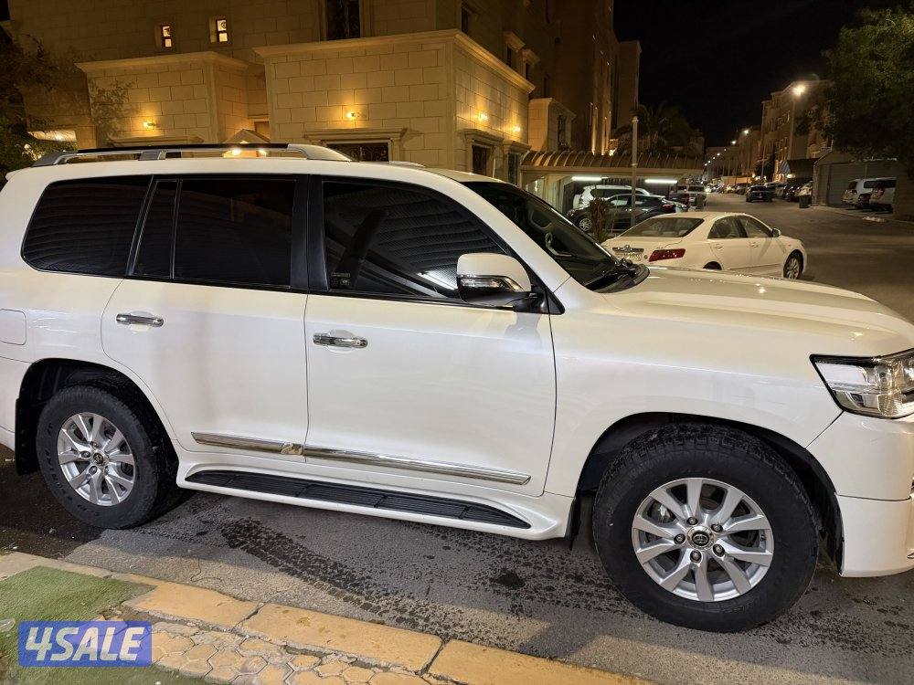 لاند كروزر ٢٠١٨1