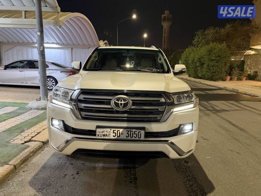 لاند كروزر ٢٠١٨2