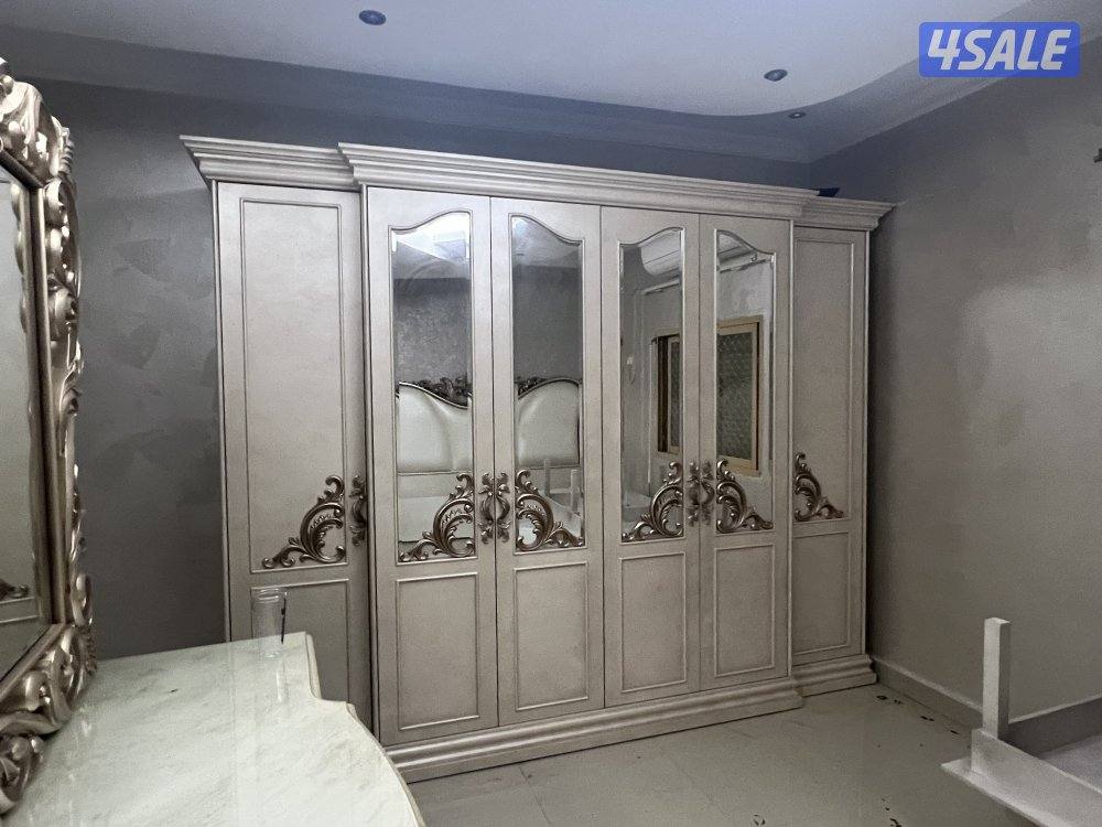 للبيع غرفة نوم من العثمان تفصال واتمنى ماحد يحرج نفسه ويقولي 20 او 501