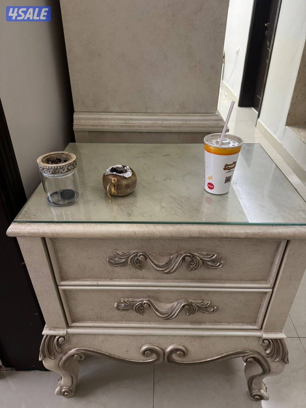 للبيع غرفة نوم من العثمان تفصال واتمنى ماحد يحرج نفسه ويقولي 20 او 504