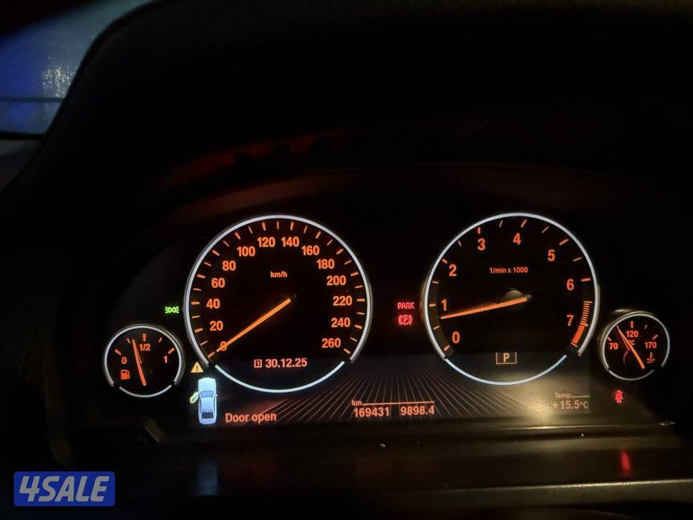 للبيع سيارة8