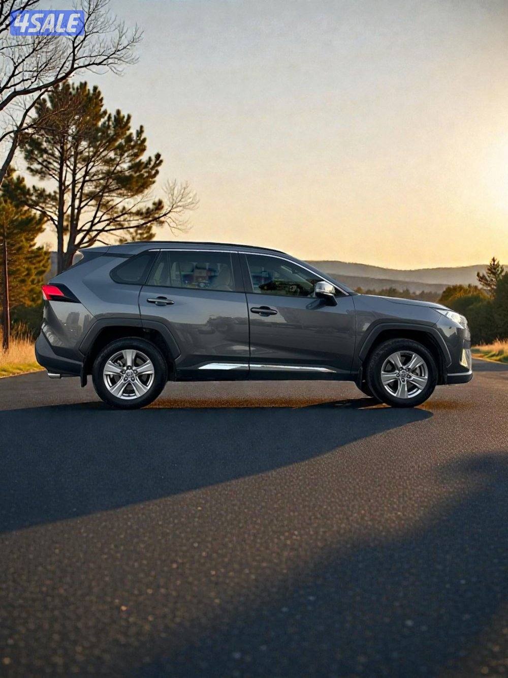 📍راف 4 - م٢٠٢٢ - عداد ١٢٢ الف - وارد الساير - صبغ وكالة 📍4