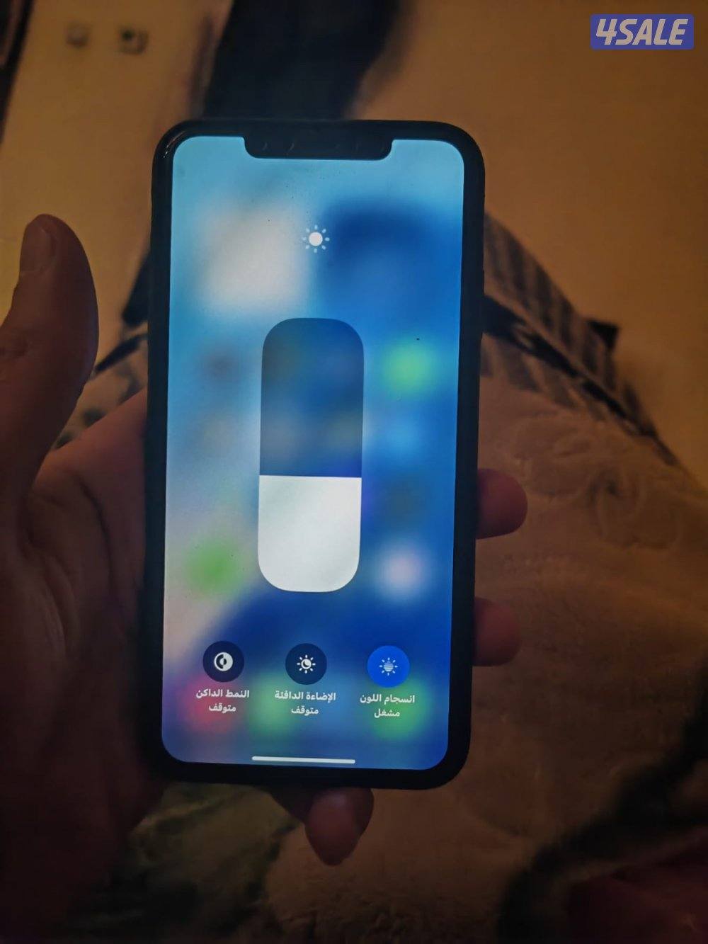 للبيع ايفونxsmax وهونر مجك فور برو3