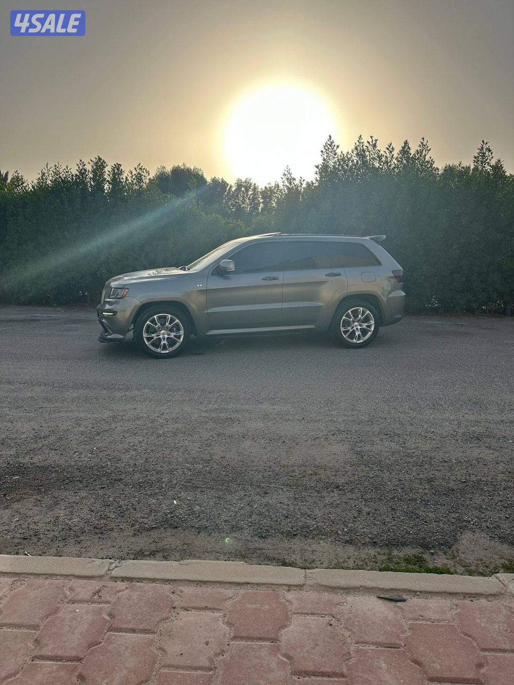 للبيع قراند شروكي SRT2