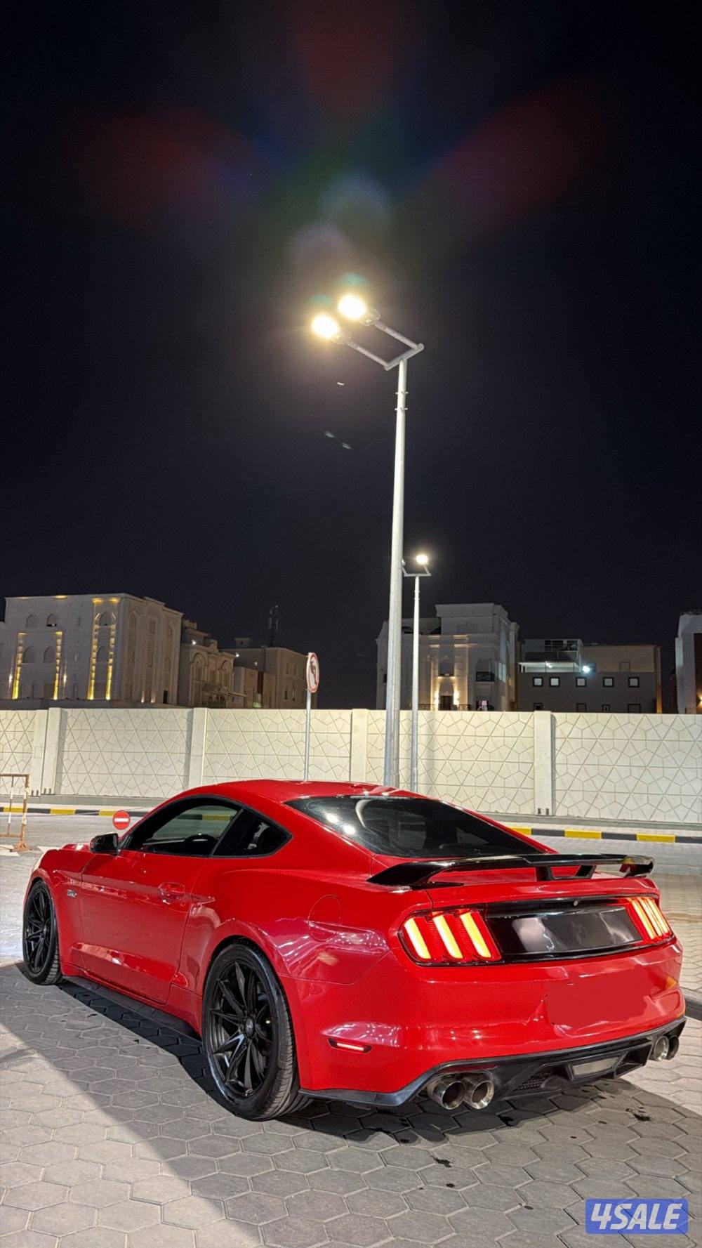 للبيع موستنق بيرفورمانس بكج  2015/5.0 قير عادي ماشي 160 شرط الفحص2