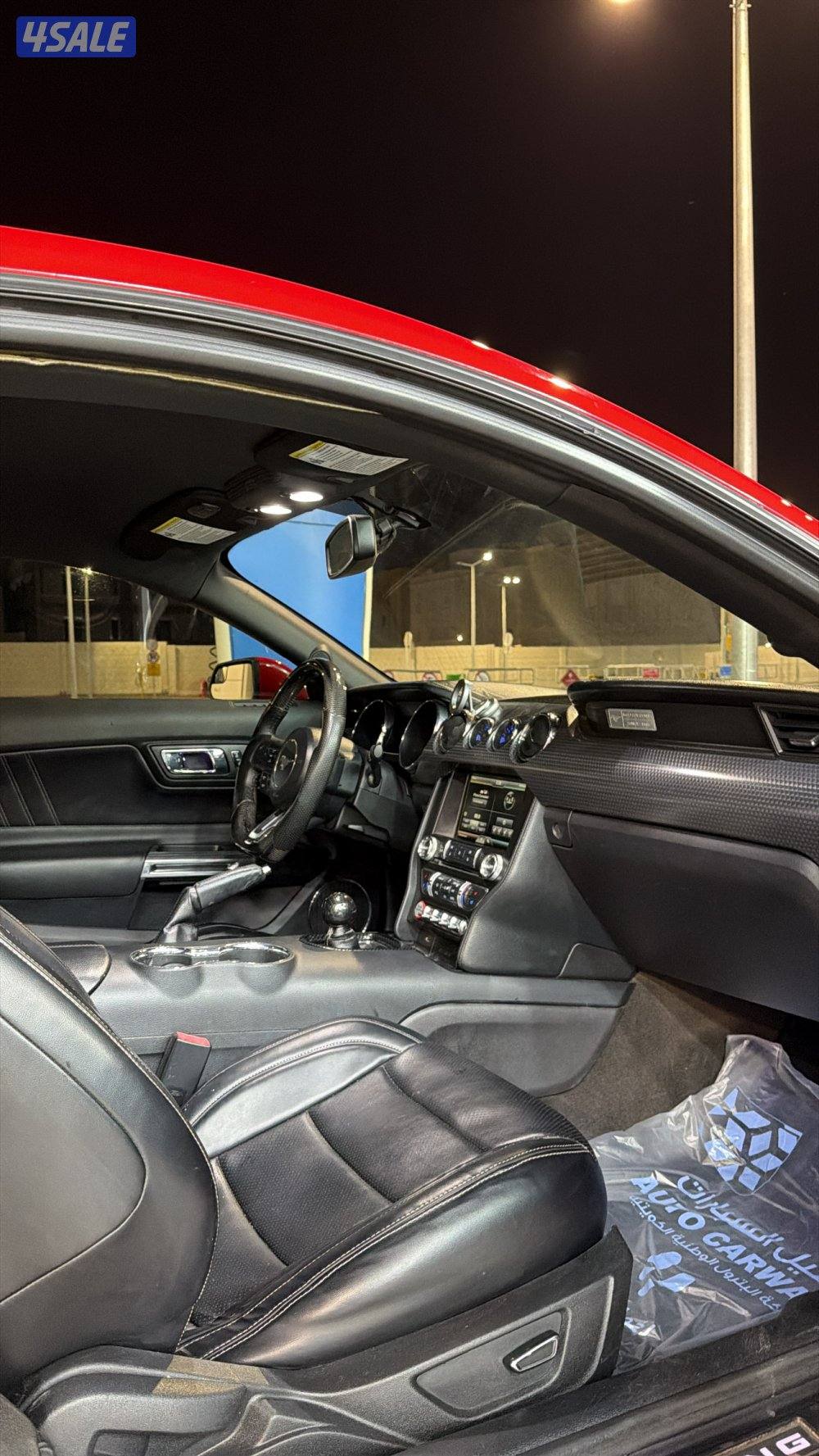 للبيع موستنق بيرفورمانس بكج  2015/5.0 قير عادي ماشي 160 شرط الفحص5