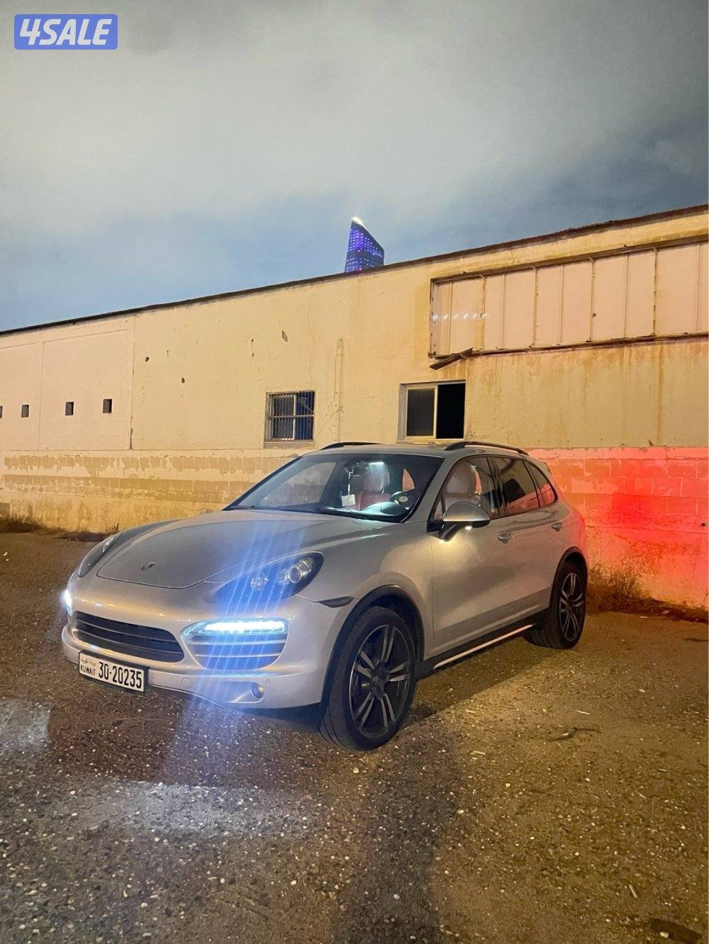 للتواصل وتساب فقط1