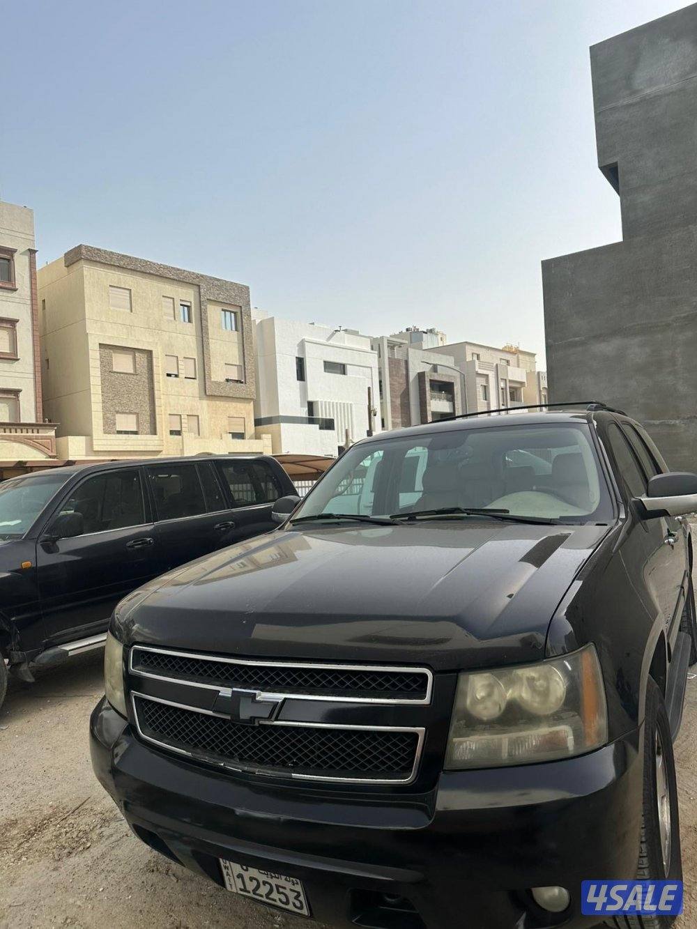 تاهو اسود موديل 2010 LT ماشي 300 شرط الفحص قير مكينه وشاصي1