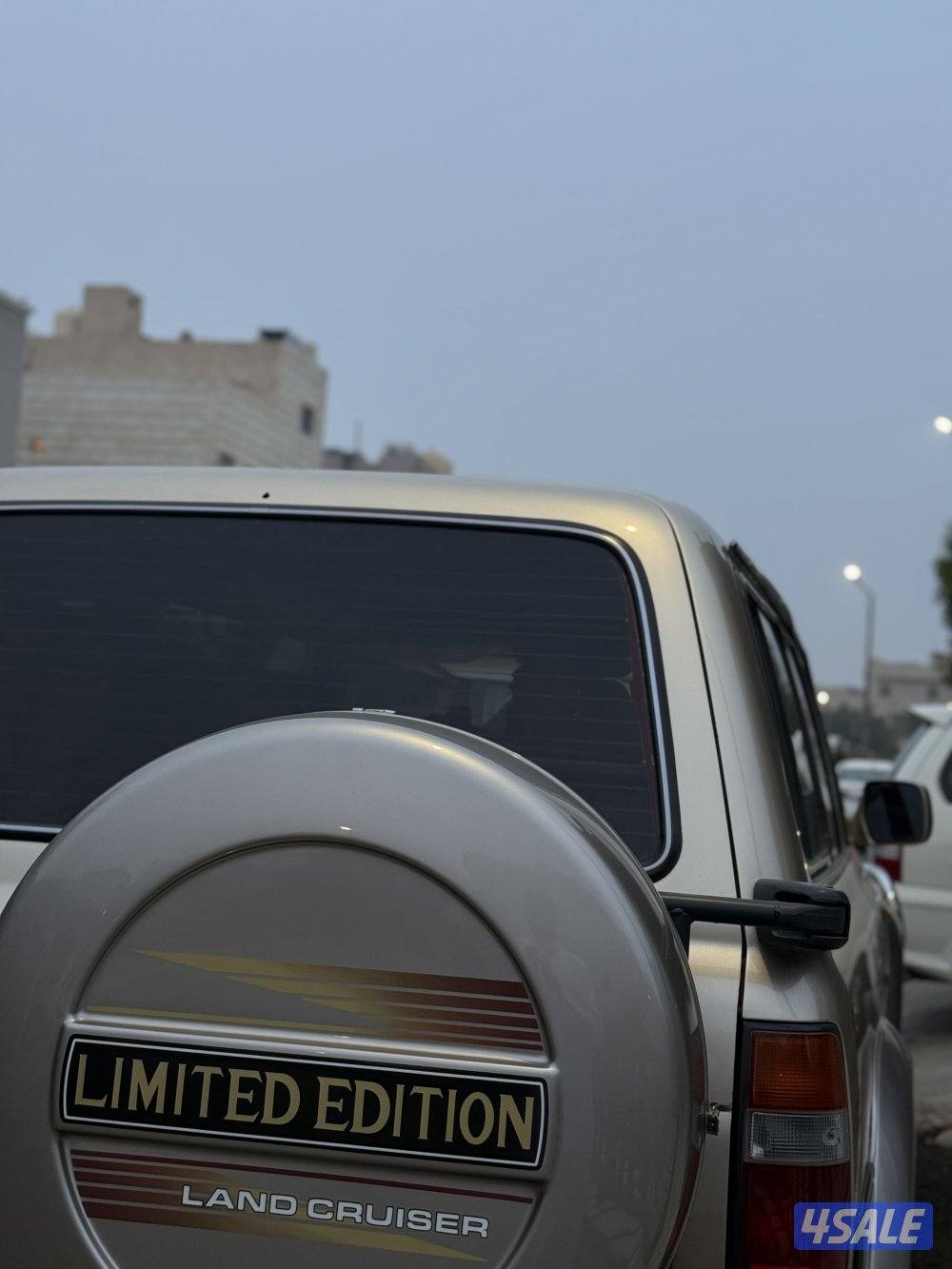 لاند كروزر VXR 1997 limited2