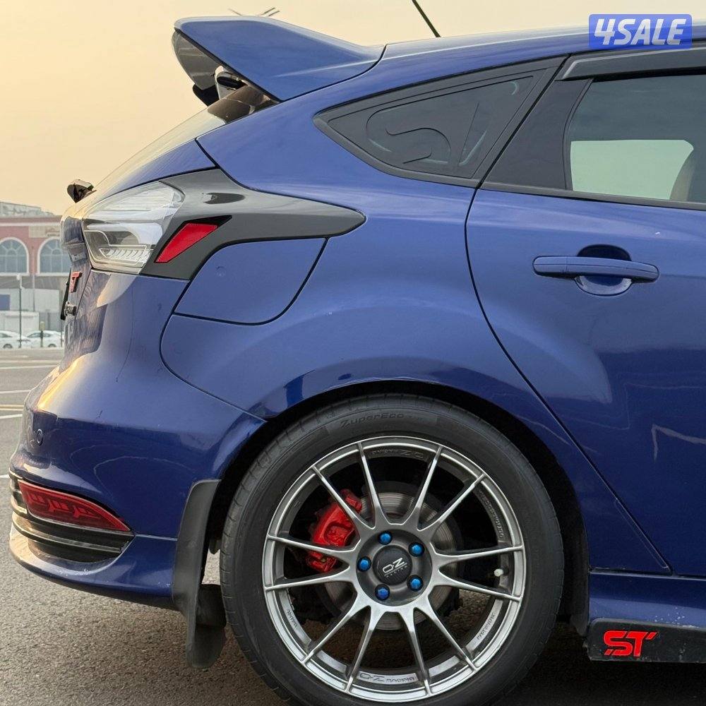 Ford focus (hatchback) اقبل بعروض البدل5