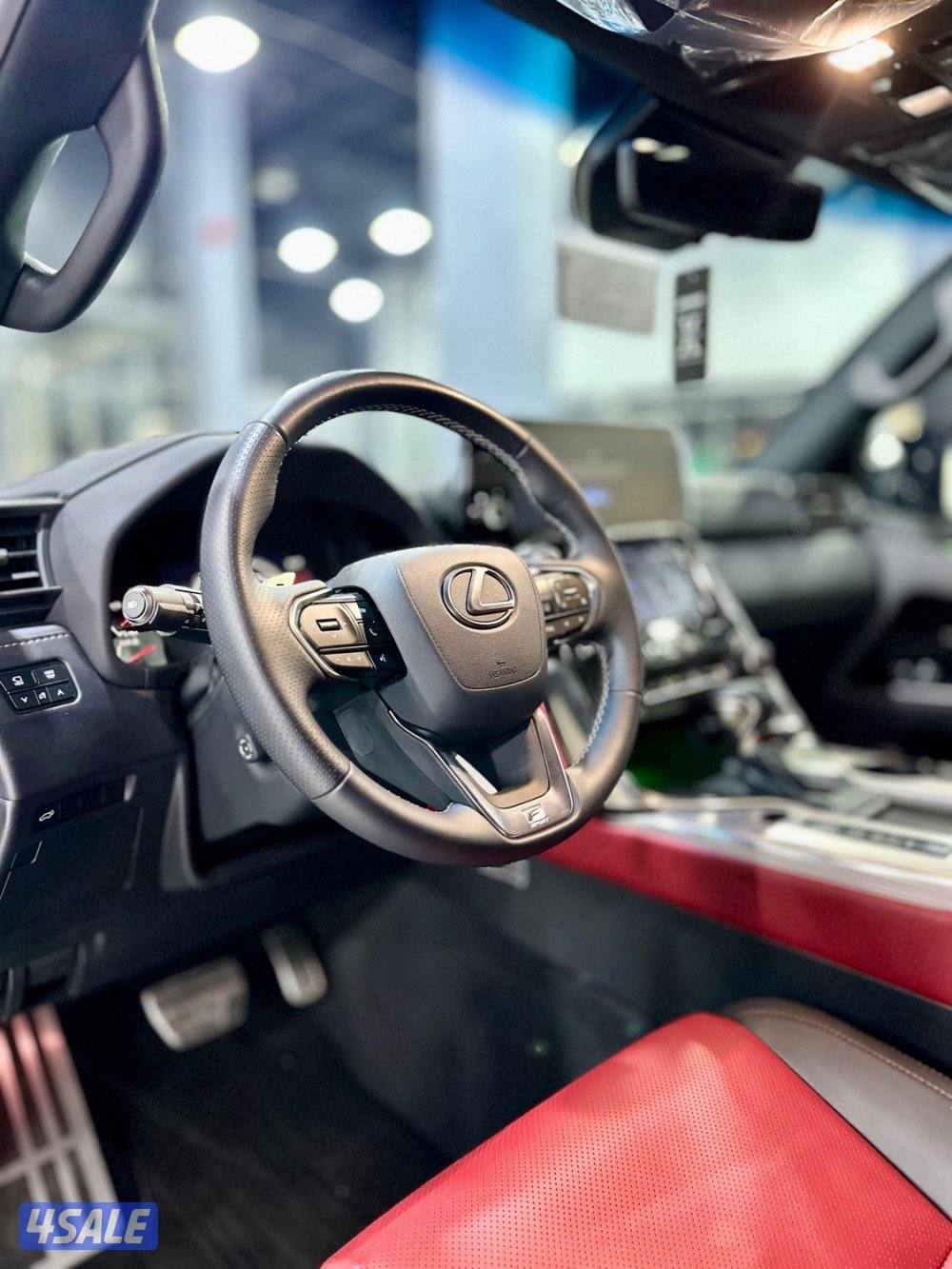 للبيع جيب لكزس اف سبورت4