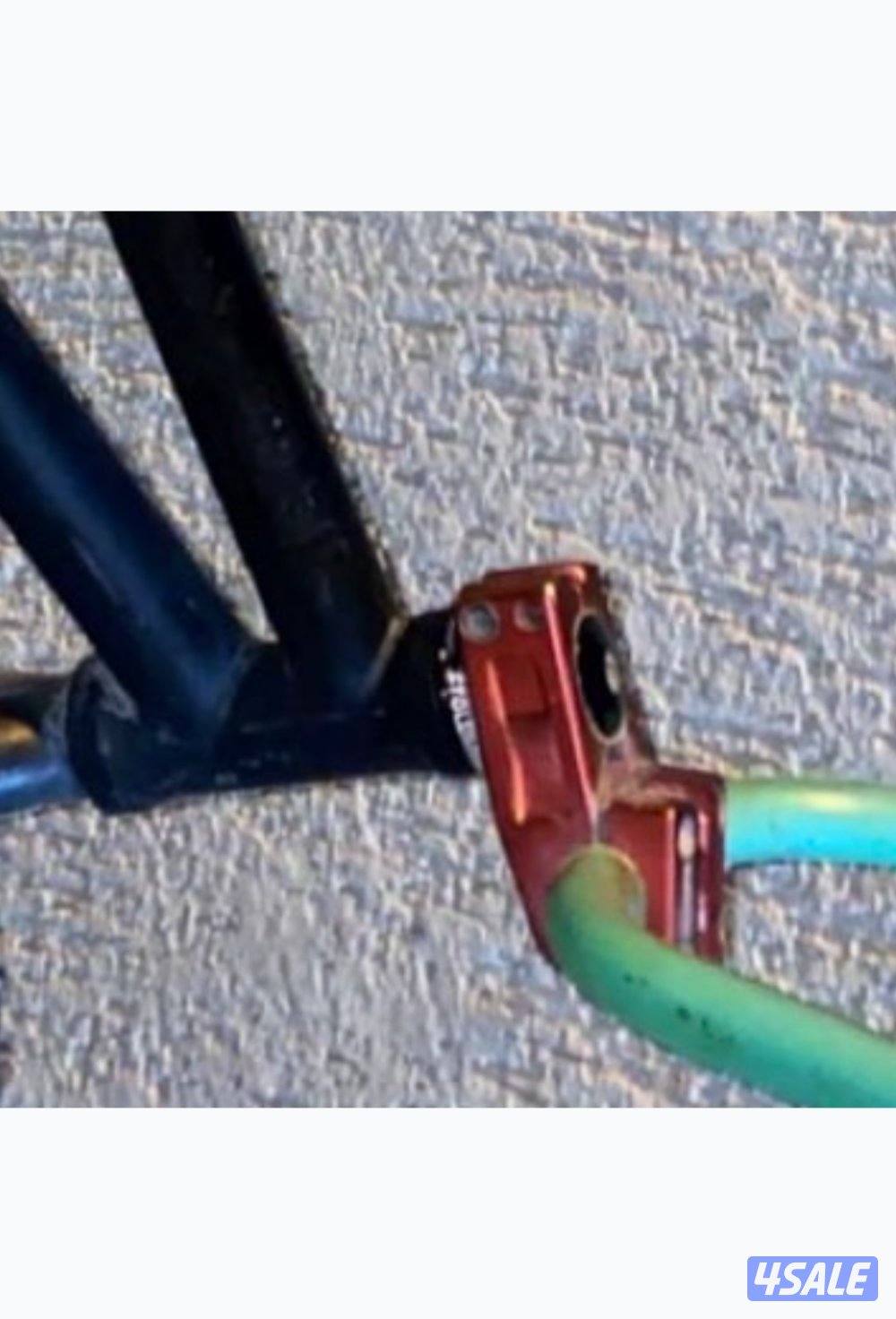 القاري من إلئ مسويله سيرفس بالكامل وزنه خفيف لايوجد بريك خلفي1