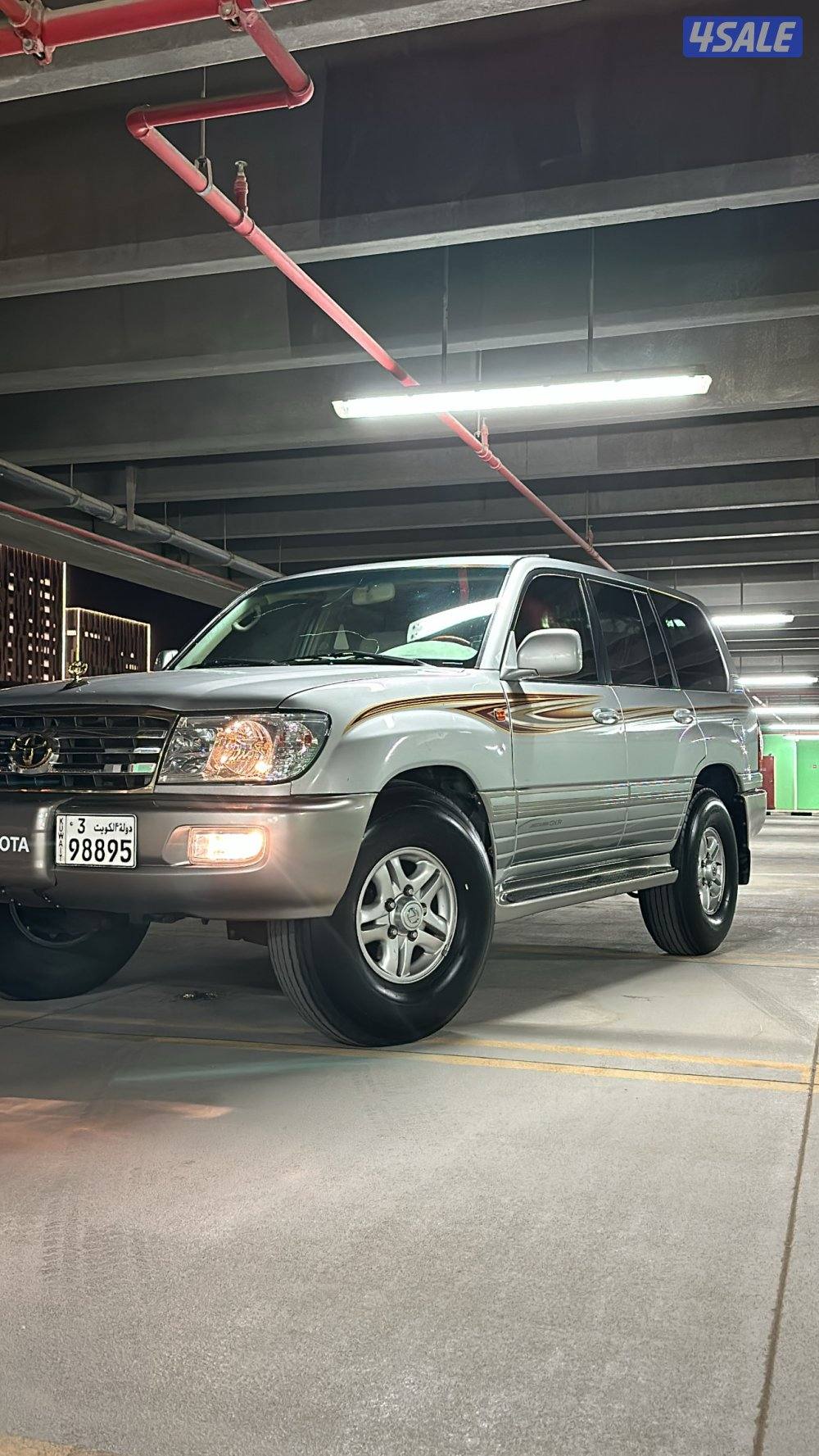 لاند كروزر 2006 . GXR6