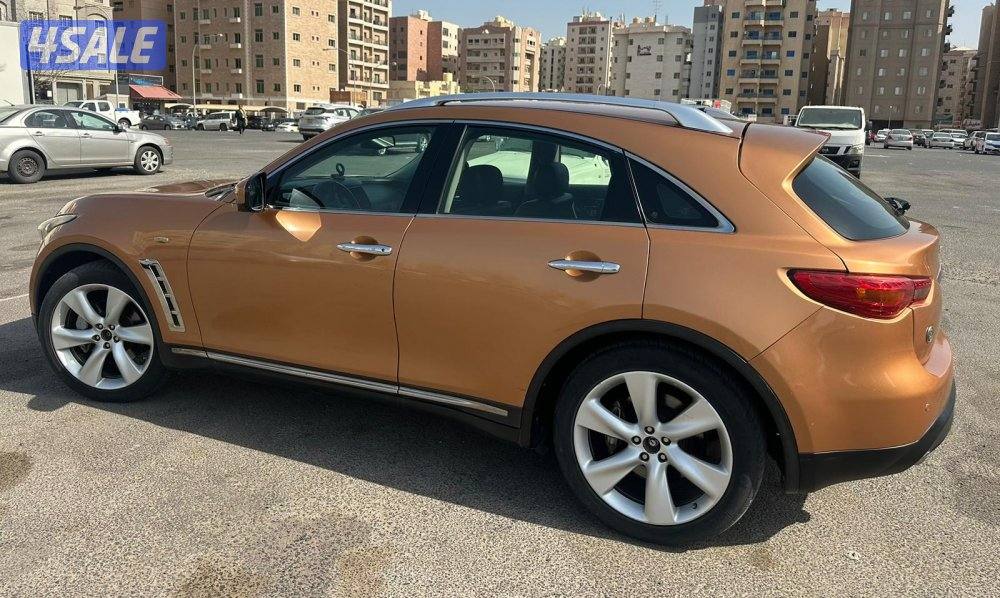 للبيع انفنيتي 2009 اعلا درجة0