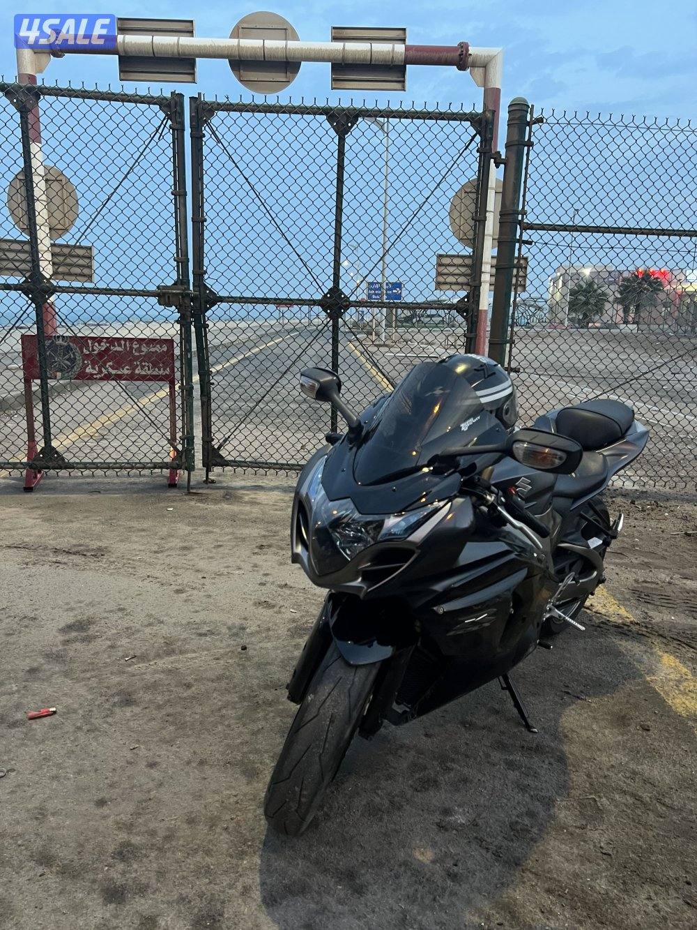 للبيع فقط سراد مخزن شرط الفحص نظيف جدا5