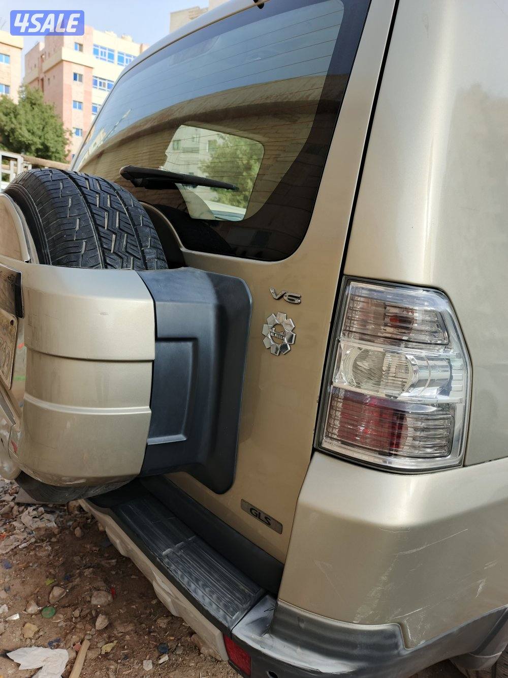 للبيع باجيرو بحالة جيدة لاستعمال1