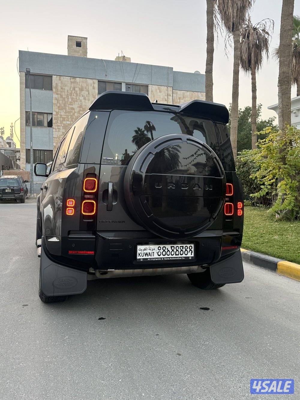 Defender 110 HSE P4000