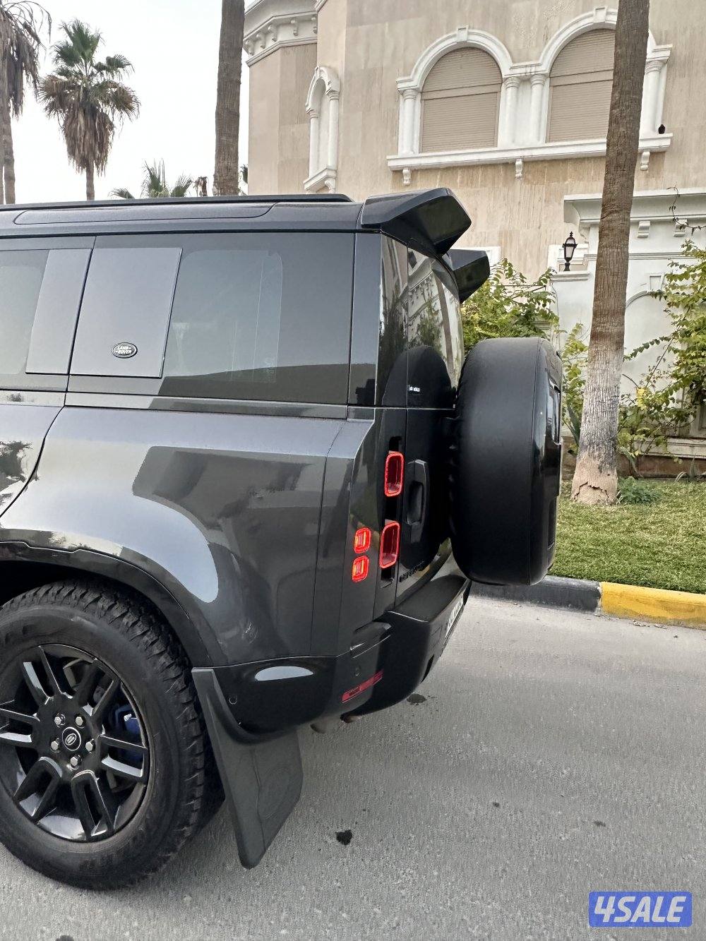 Defender 110 HSE P4003