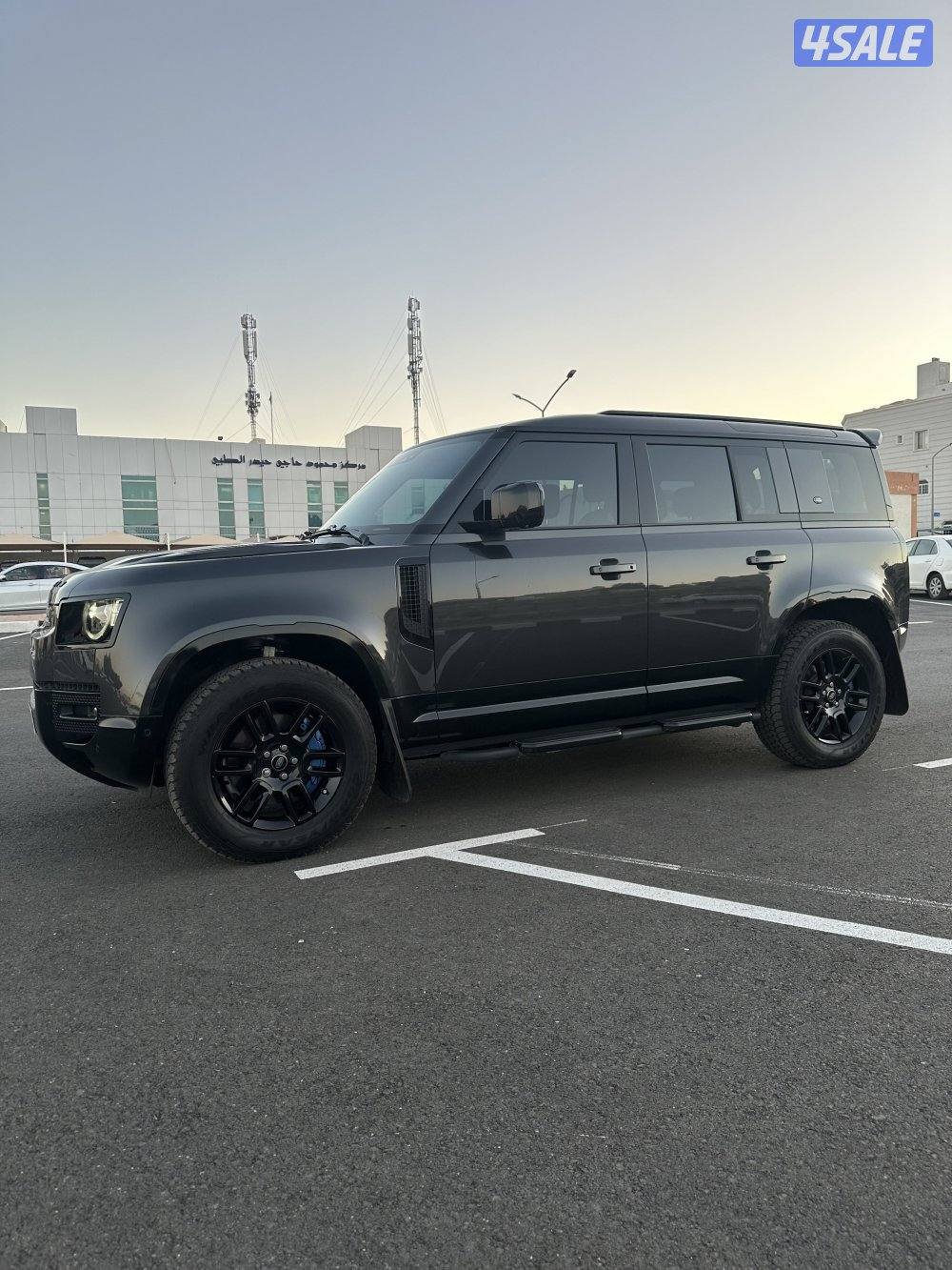 Defender 110 HSE P4009