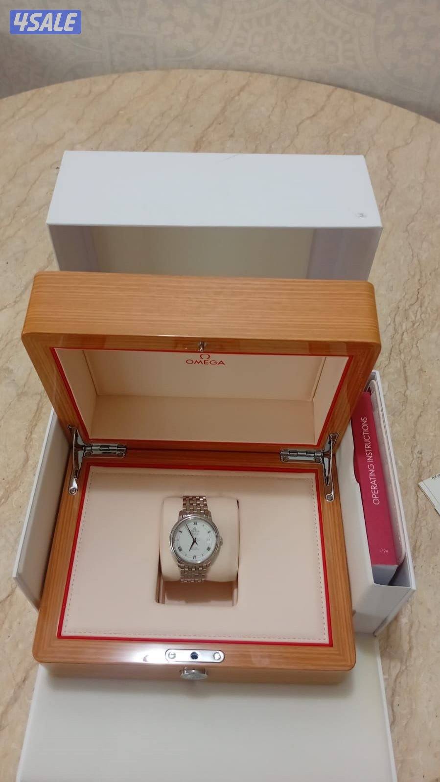 للبيع ساعه اوميقا استخدام شهر3