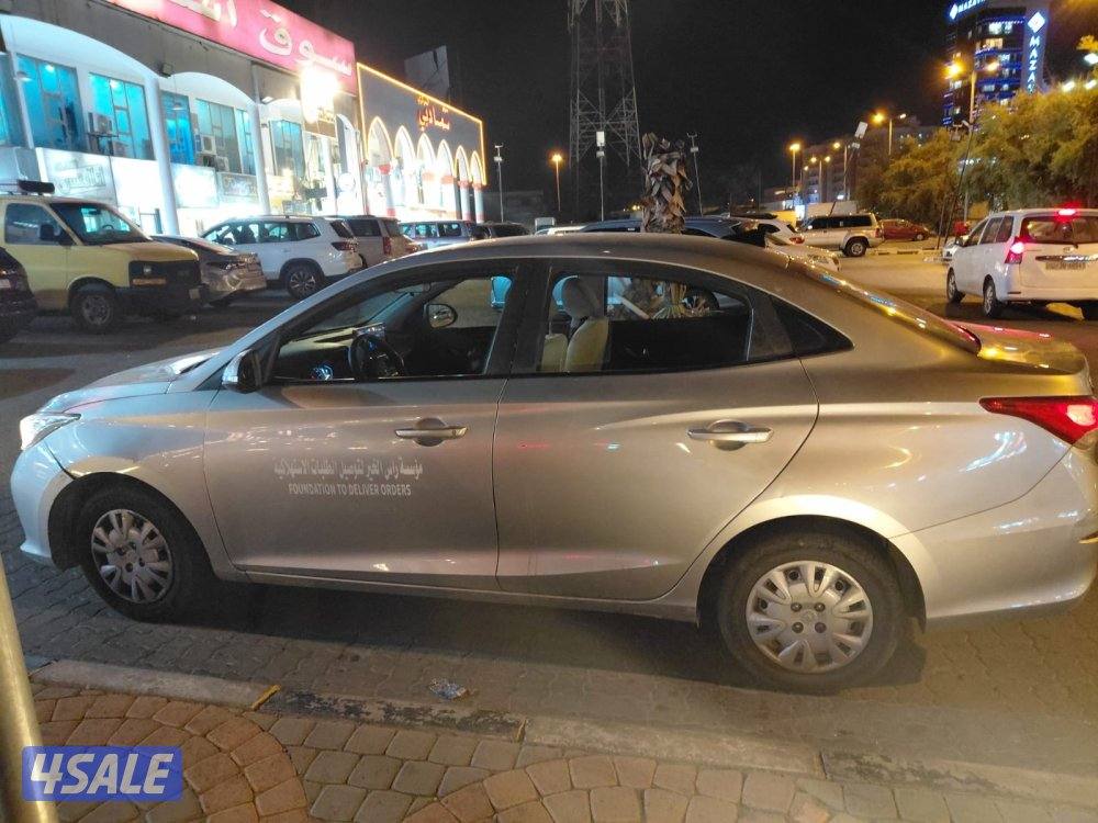 للبيع 5 جملة 5 سيارات السفين موديل 24 الممشى بين 140 الي 1701