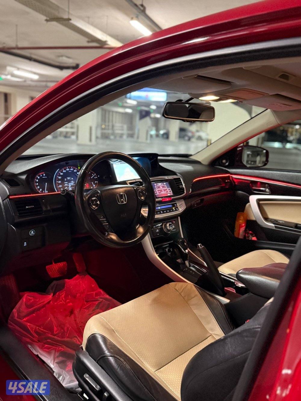 Honda Accord coupe 2014 V66