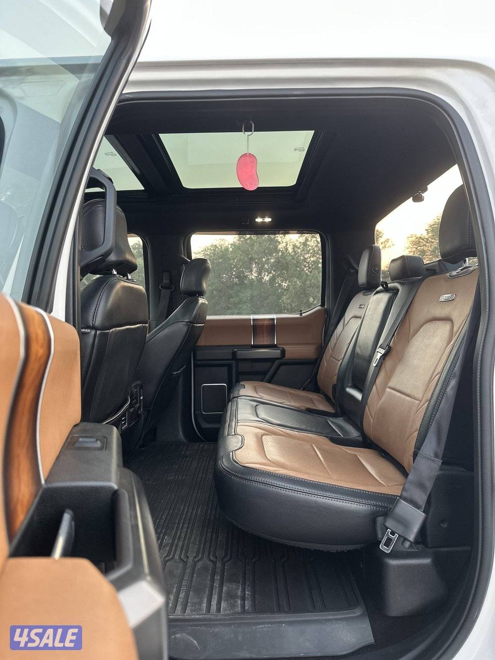 وانيت فورد Limited7