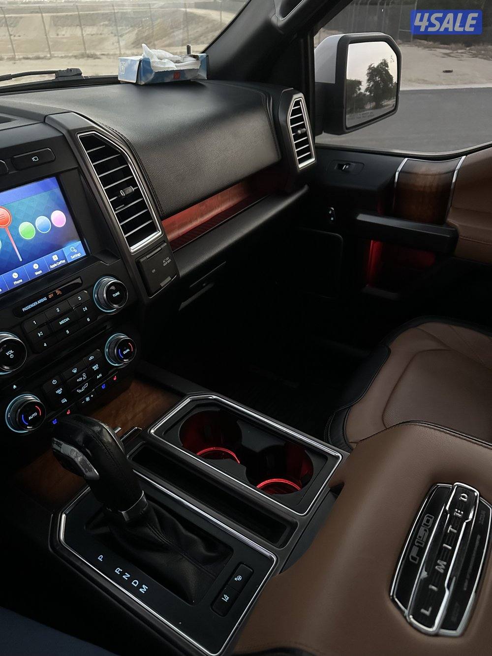 وانيت فورد Limited11