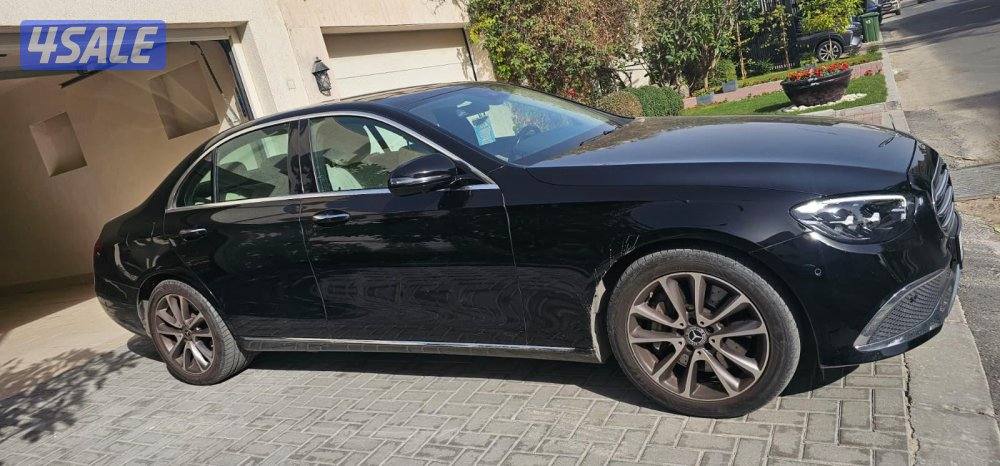 الفل اعلا فئة E450 المالك الاول سيرفس وكاله منتضم ماشيه ٣٢ الف فقط3