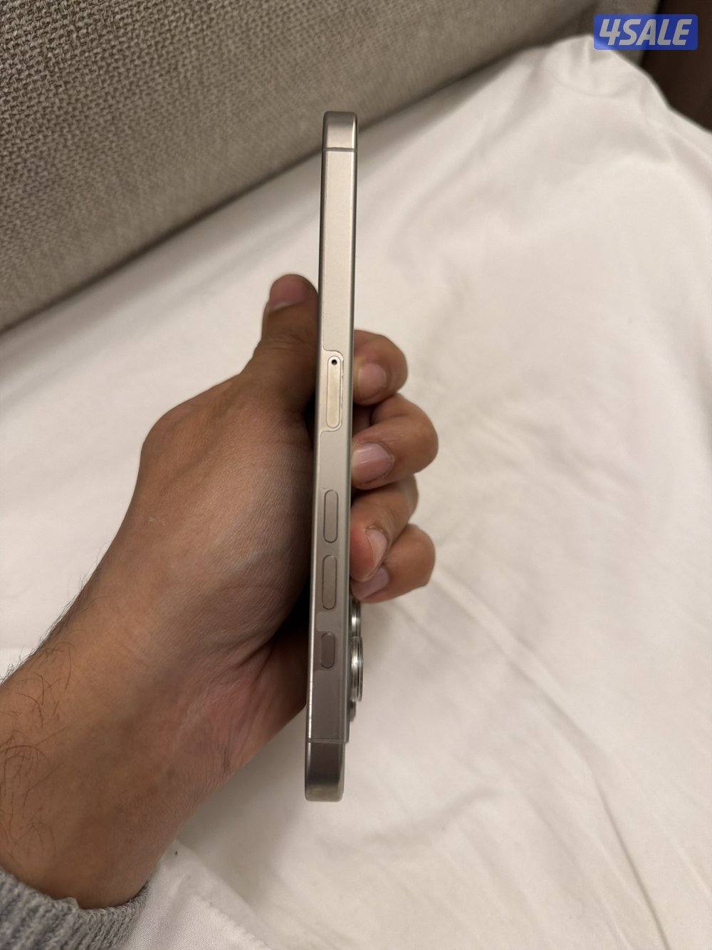 ايفون ١٦ برو ماكس3