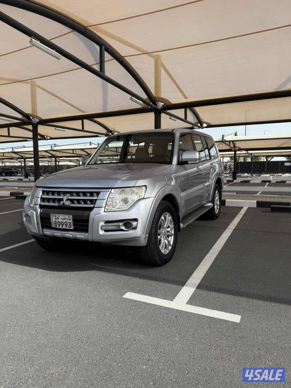 ميتسوبيشي باجيرو 2016 صبغ الوكاله(شرط الفحص )0