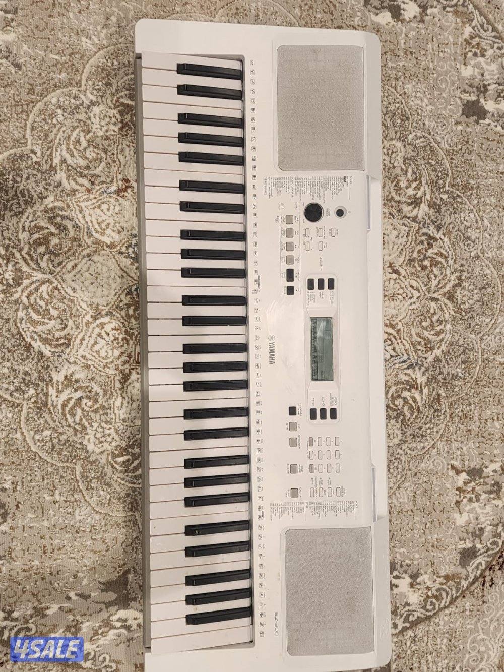 بيانو ياماها ez300 احترافي غربي شرقي1