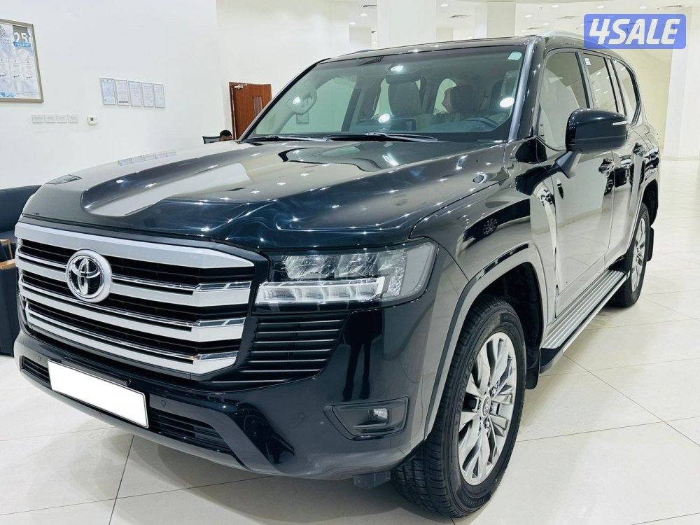 للبيع تويوتا لاندكروس GXR 4K بدون تيربو موديل 20251