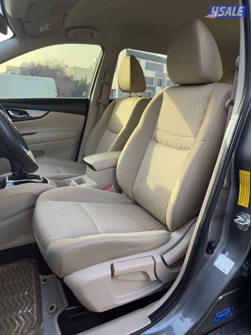 موديل 2019  ماشي 74 الف شرط الفحص سيرفس وكالة مالك الاول9