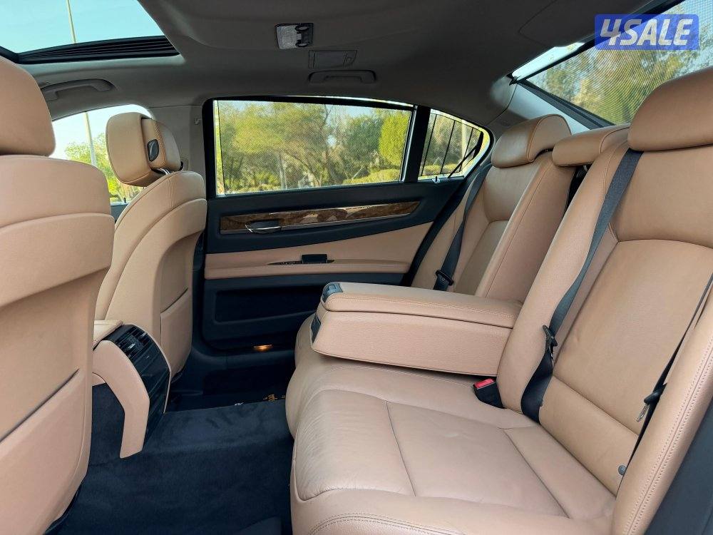 BMW730LI موديل 2012 وارد الغانم10