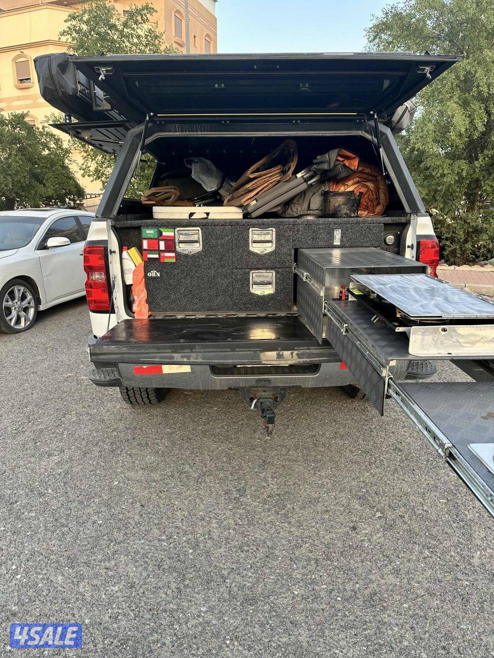 وانيت مجهز للرحلات نظيف2