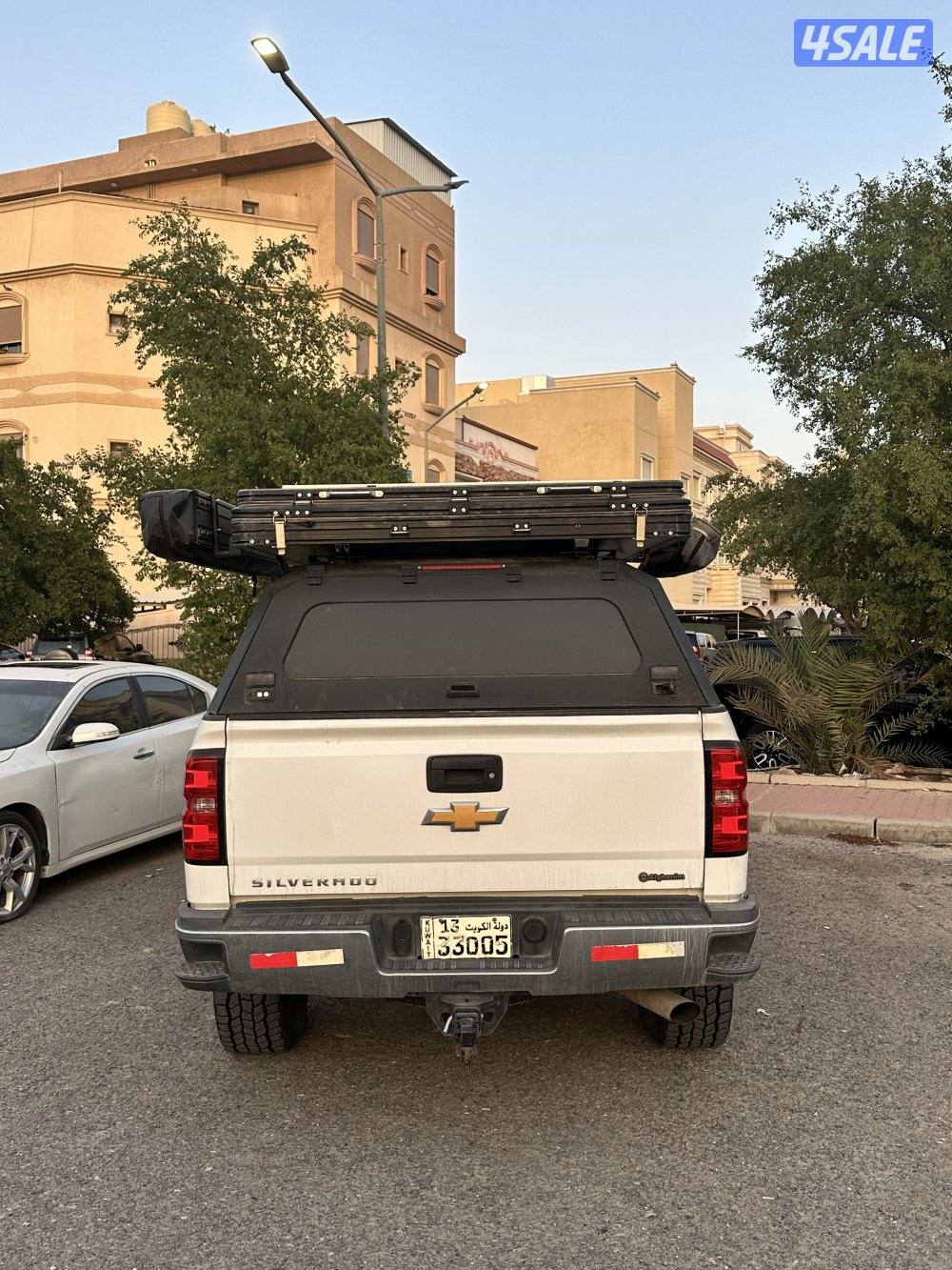 وانيت مجهز للرحلات نظيف5