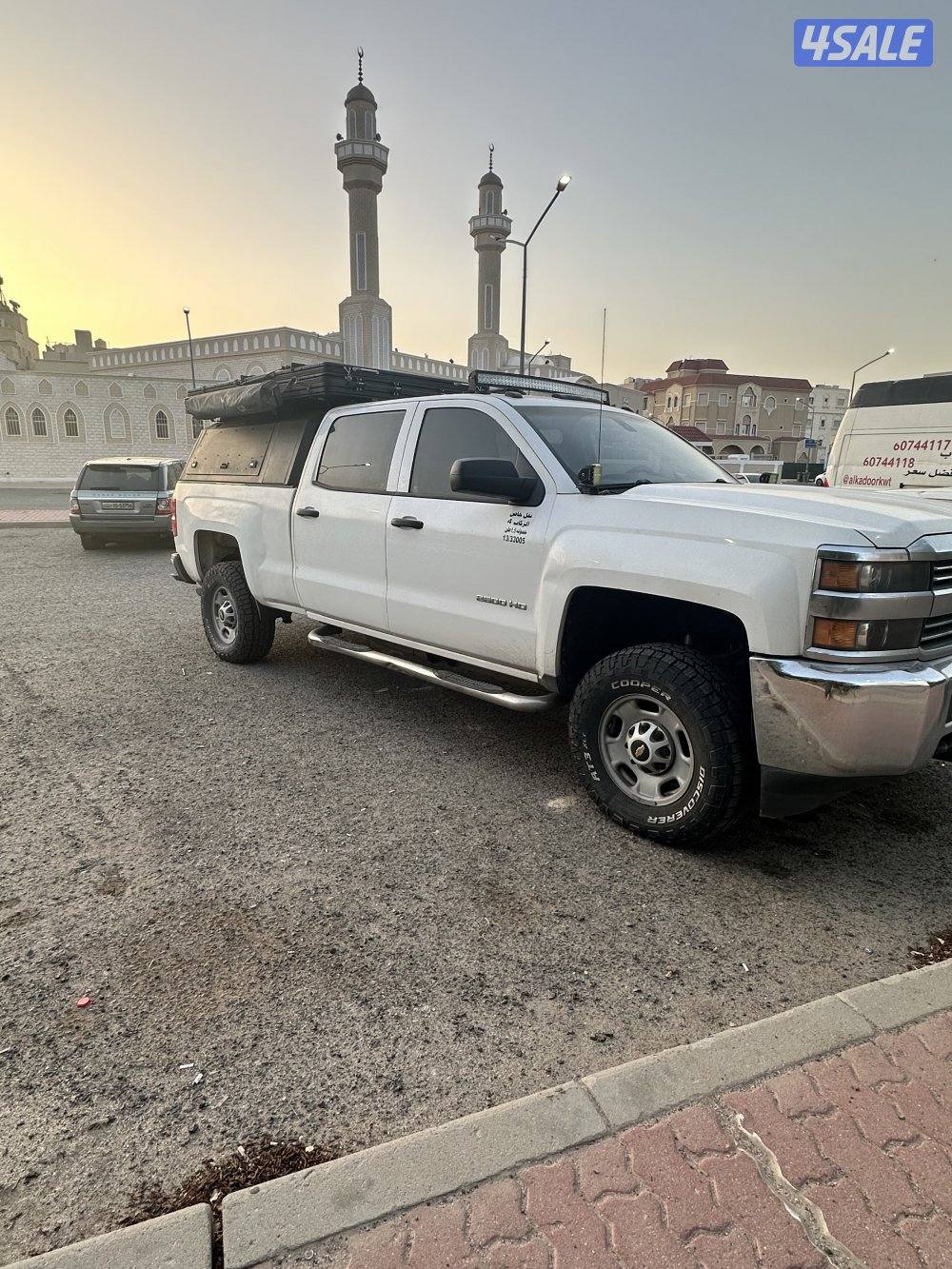 وانيت مجهز للرحلات نظيف6