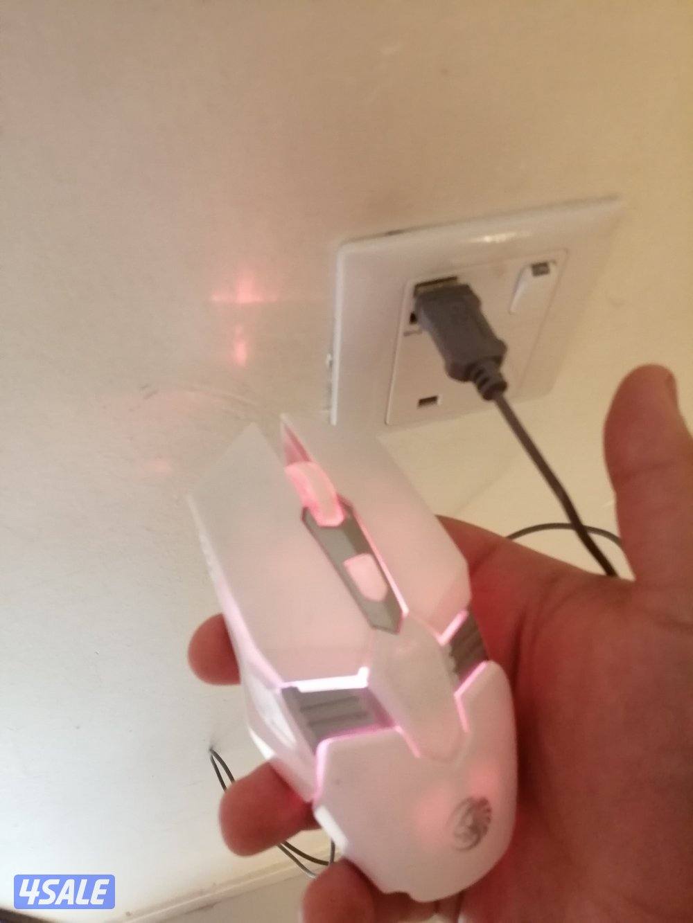 ماوس كيبورد ينفع حق سوني 4 وحق الكمبيوتر.1