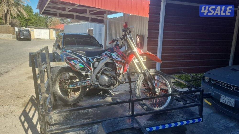 CRF 450 4 stroke 2014 مع العربانه1