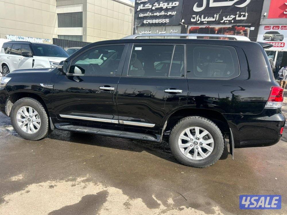 لاند كروزر GX.R-V8 موديل 2021 ماشى 94.000 k.m   وارد الساير .3
