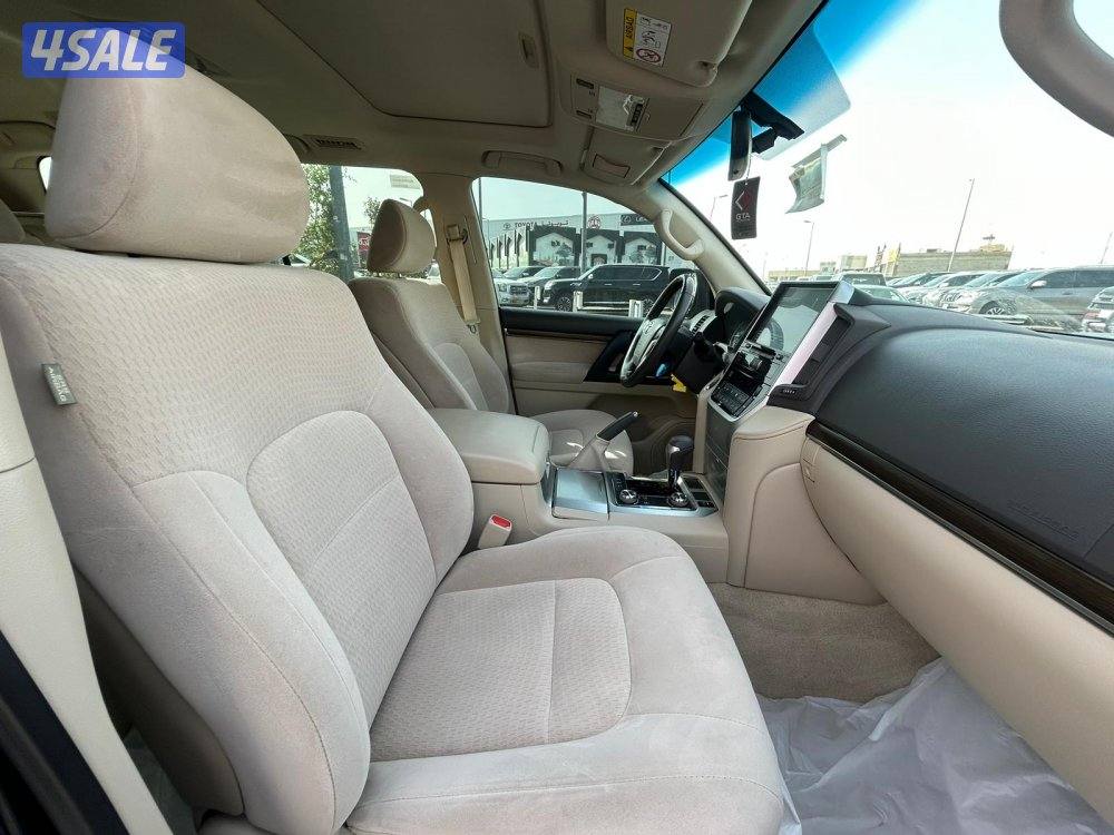 لاند كروزر GX.R-V8 موديل 2021 ماشى 94.000 k.m   وارد الساير .5