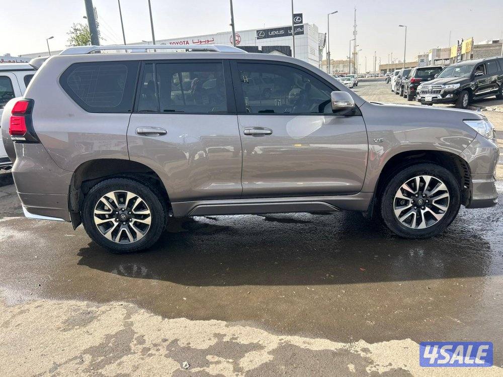 لاند كروزر برادو TX.L موديل 2022 ماشى 96.000 k.m3