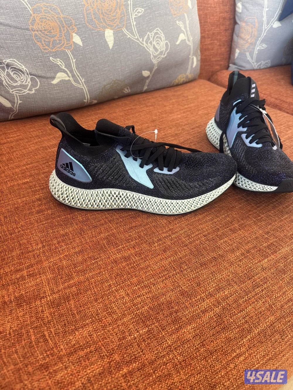 حذاء اديداس  4D1