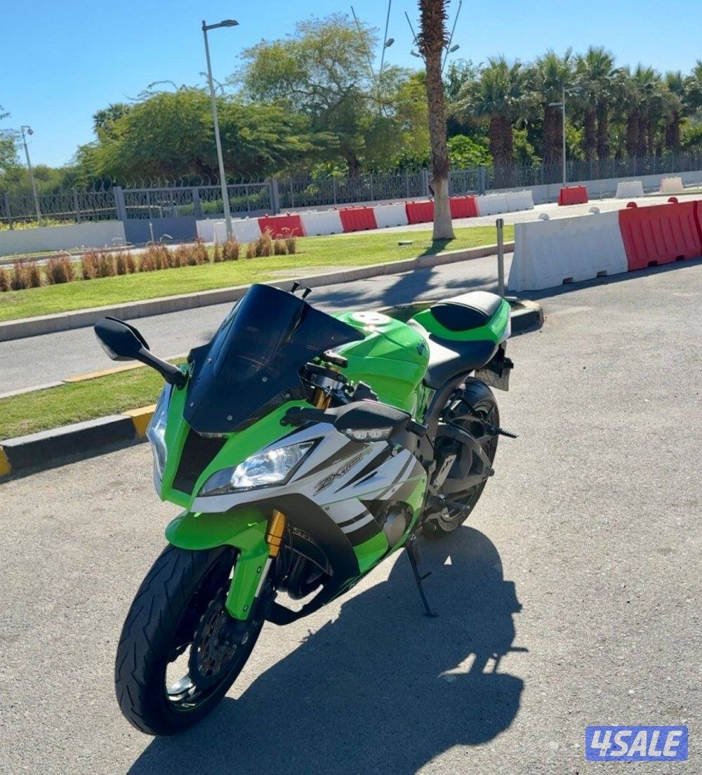 للبيع سيكل كوازاكي موديل 20152