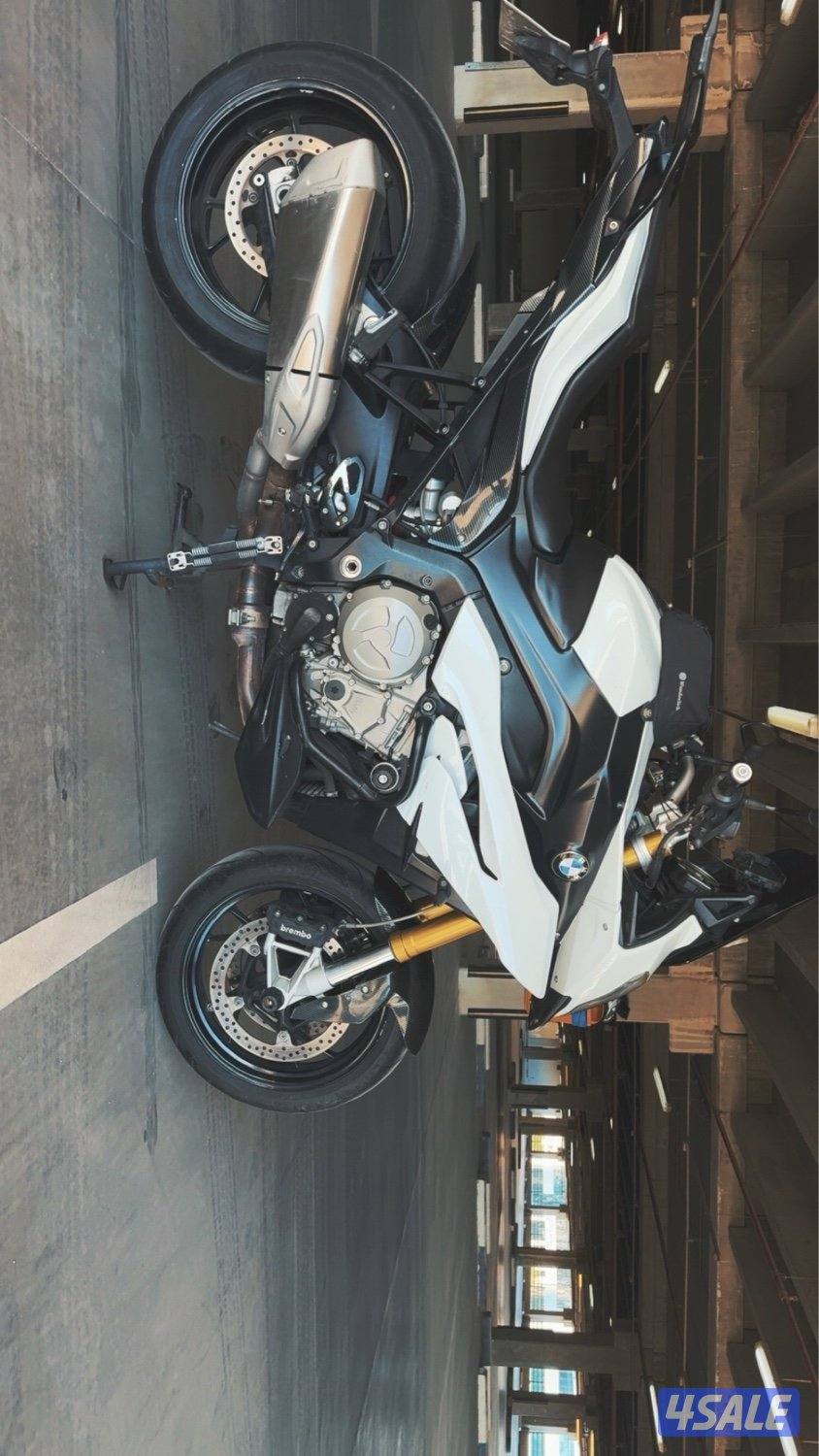 للبيع BMW((xr))3