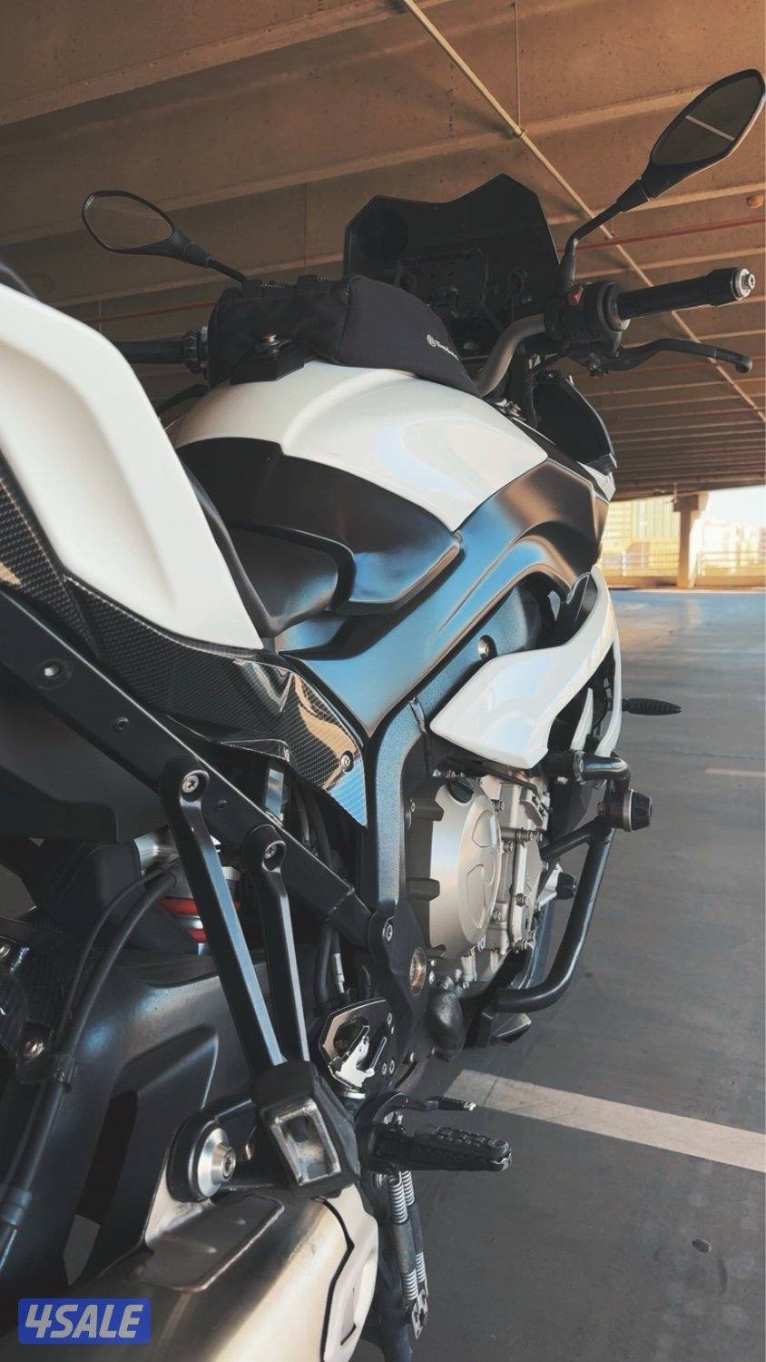 للبيع BMW((xr))5